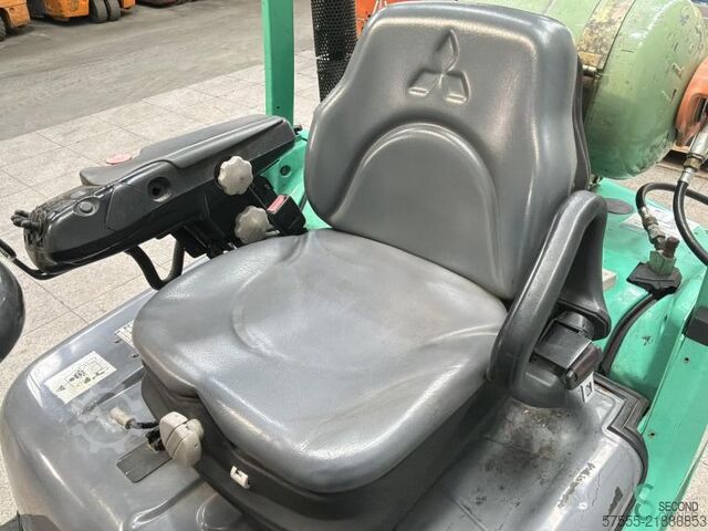 Forklift Mitsubishi FG20CN