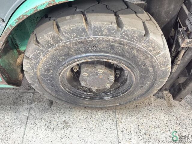 Forklift Mitsubishi FG20CN