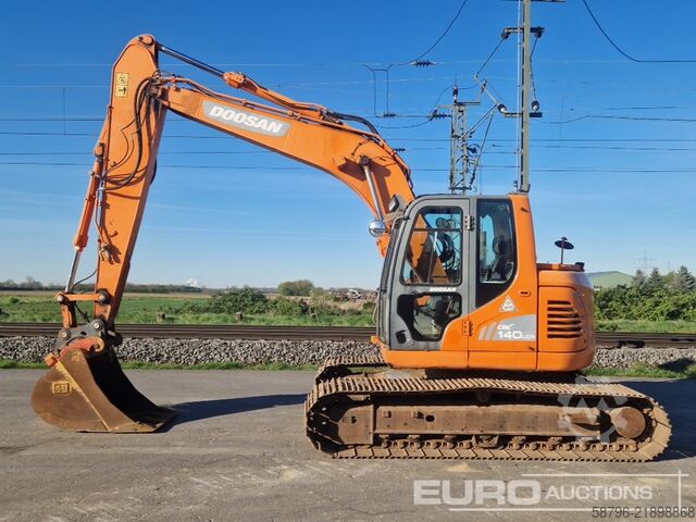 Excavator Doosan DX140LCR-3