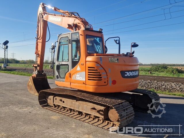 Excavator Doosan DX140LCR-3