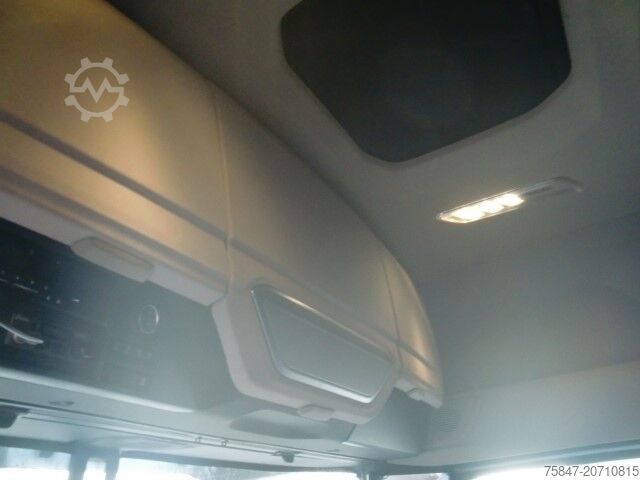 Gefahrgut LKW DAF XG 480 FT ADR