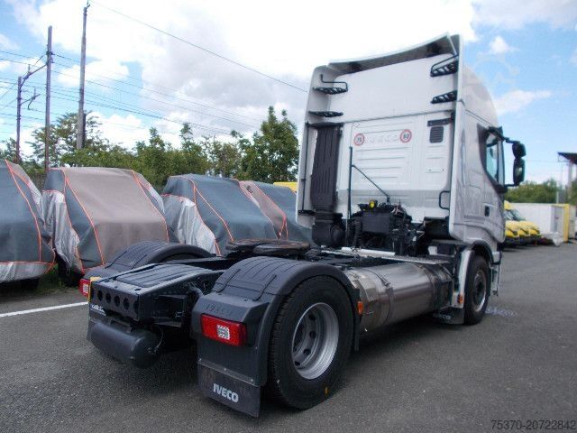 Standard SZM IVECO STRALIS AS440S46T/P LNG