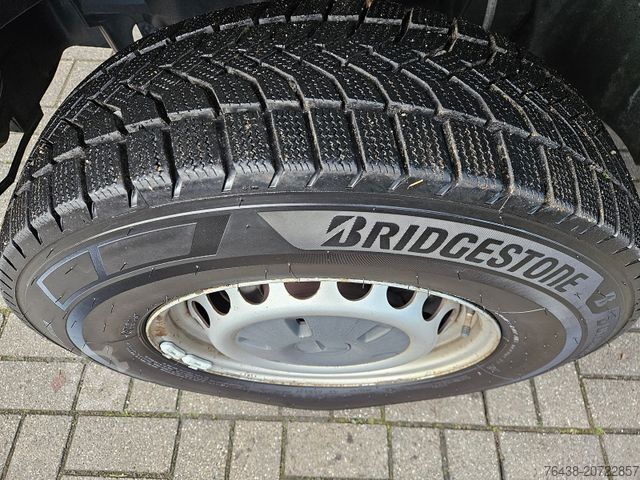 Transporter mit Pritsche & Plane MERCEDES-BENZ Sprinter 314 cdi DoKa|4x4 AWD|ex-BW|TÜV+ÖLneu