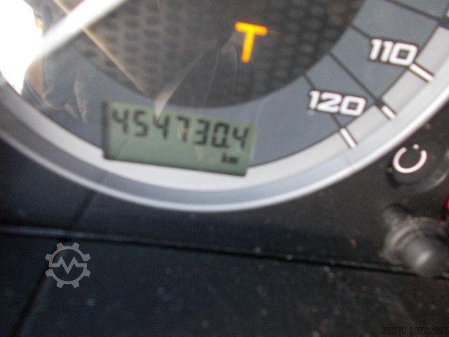 Standard tractor unit IVECO S-WAY AS440S46T/P LNG