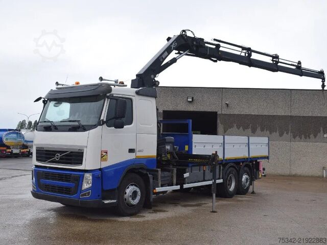 Loading platform Volvo FH 12.460