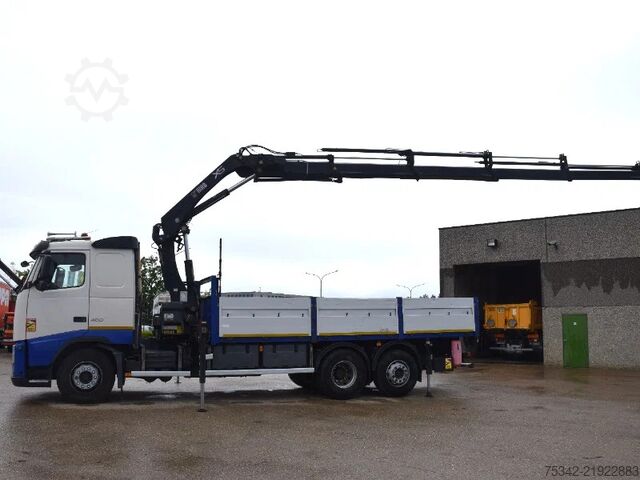 Loading platform Volvo FH 12.460