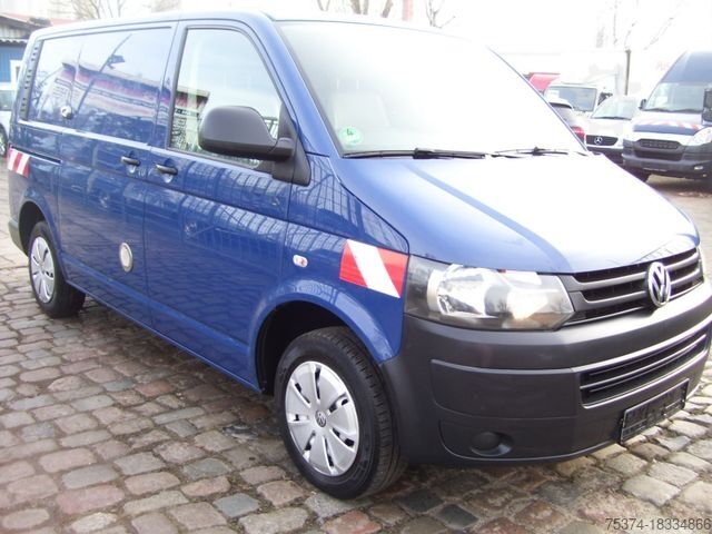 Panel van VOLKSWAGEN T6 KLIMA 4 MOTION