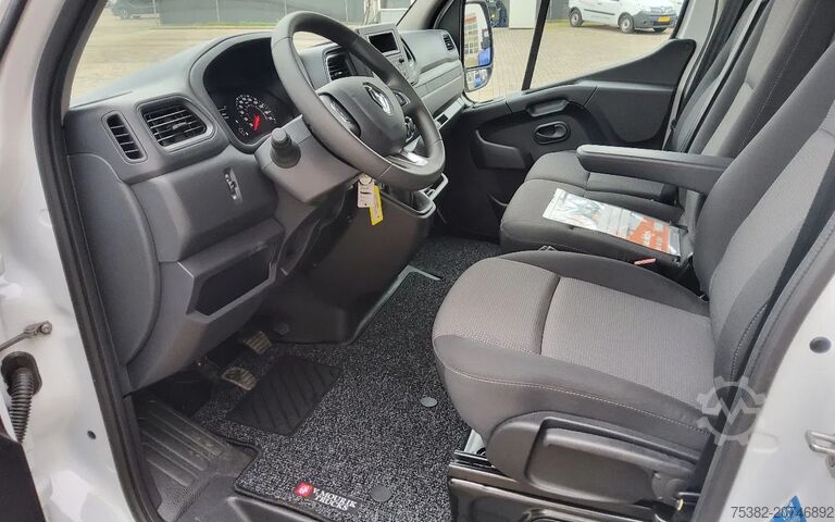 Koffer Renault MASTER 165.35 MET GESLOTEN LAADBAK & ACHTERDEUR...