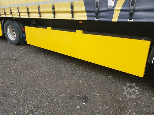 Open semitrailer with tarp Fliegl 3-Achs Gardine SDS 390 RoadRunner