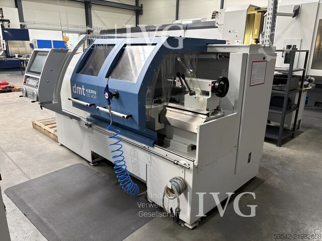 CNC lathe DMT CD402