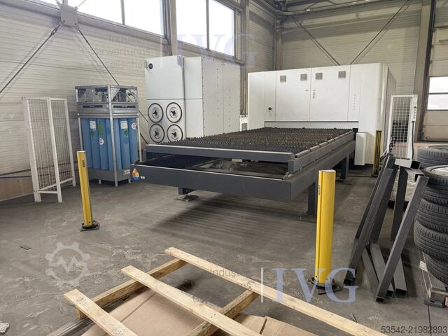 High-performance laser cutting machine for sheet metal BODOR P4