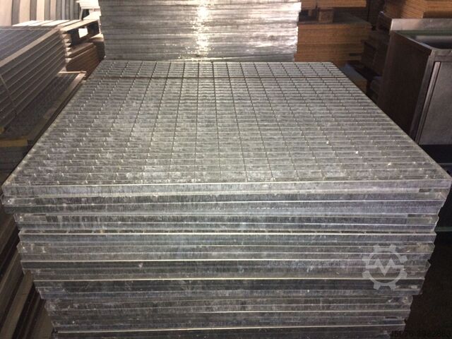 10,000 PCs Einlegegitter gratings 10.000 Stück Einlegegitter Gitterroste für Palettenregale verzinkt