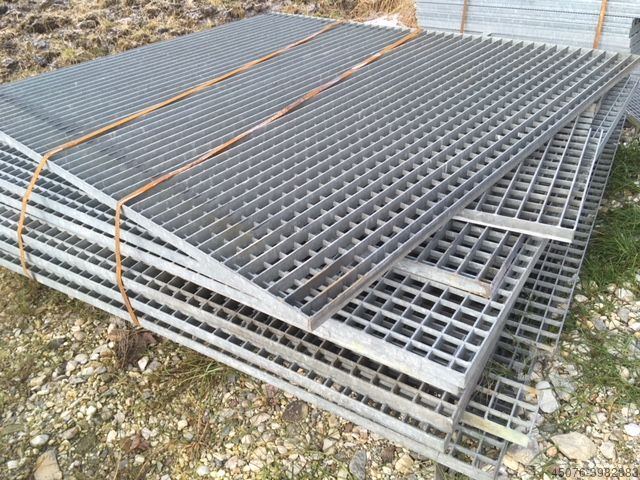 10,000 PCs Einlegegitter gratings 10.000 Stück Einlegegitter Gitterroste für Palettenregale verzinkt