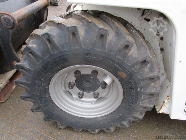 Teleskopstapler starr Manitou BT 420 -4m 2 Ton. Schaufel+Gabel - 4x4