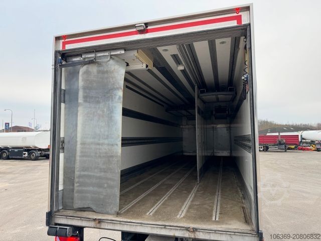 Kühlkoffer-LKW SCANIA P320 6x2*4 Carrier Supra 1250 Mt 9.90 m. kasse