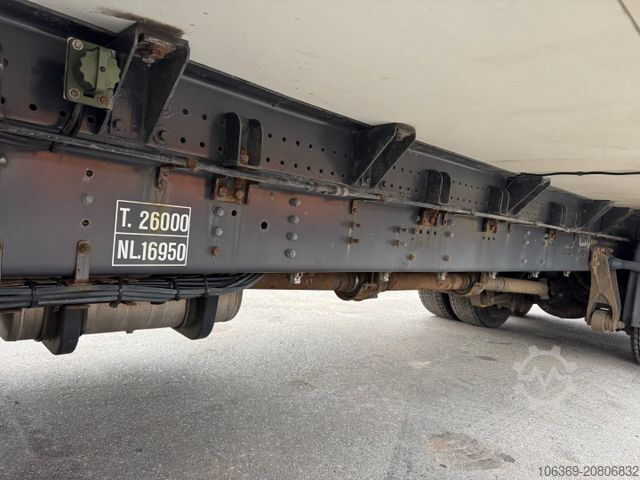 Kühlkoffer-LKW SCANIA P320 6x2*4 Carrier Supra 1250 Mt 9.90 m. kasse