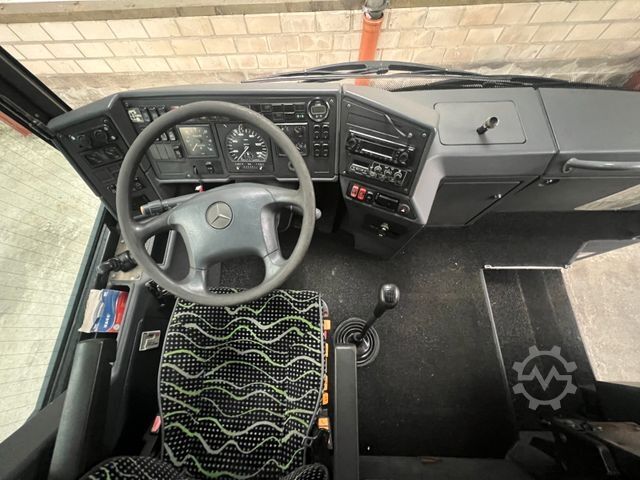 Überlandbus MERCEDES-BENZ Integro 0550 57 Sitze 6 Gang Dachklima Euro 5