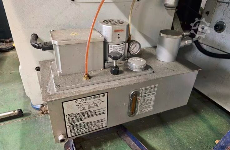 FLAT GRINDING MACHINE Saielo / Kent KGS 615