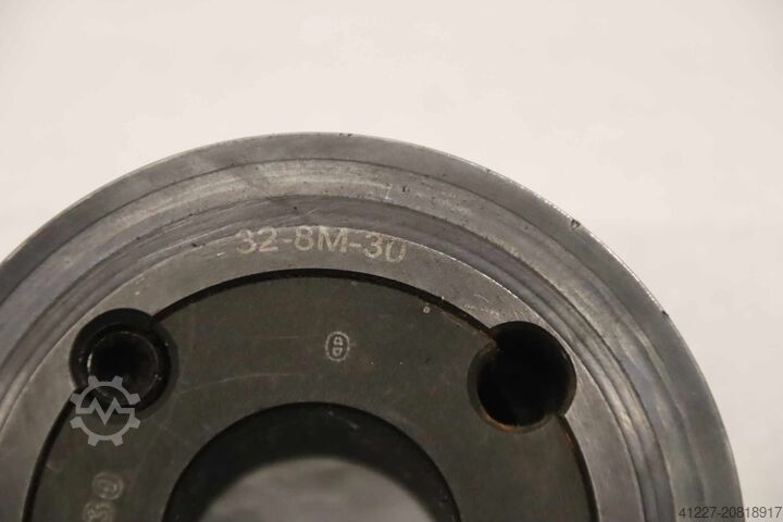 Zahnriemenscheibe Stahl 32-8M-30  1615-30