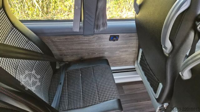 Minibus IVECO 2x Daily 70 Lagerfahrzrug Ferqui Sunrise 2,5 m B