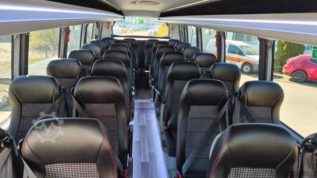 Minibus IVECO 2x Daily 70 Lagerfahrzrug Ferqui Sunrise 2,5 m B