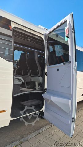 Minibus IVECO 2x Daily 70 Lagerfahrzrug Ferqui Sunrise 2,5 m B