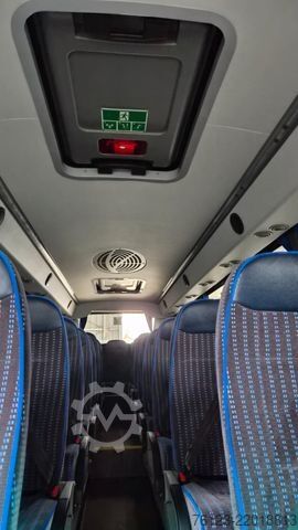 Minibus IVECO 2x Daily 70 Lagerfahrzrug Ferqui Sunrise 2,5 m B