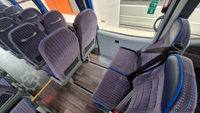 Minibus IVECO 2x Daily 70 Lagerfahrzrug Ferqui Sunrise 2,5 m B