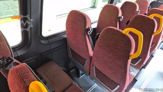 Minibus MERCEDES-BENZ 8 Sprinter Lord Light 22 Sitzer Vorlauffahrzeug