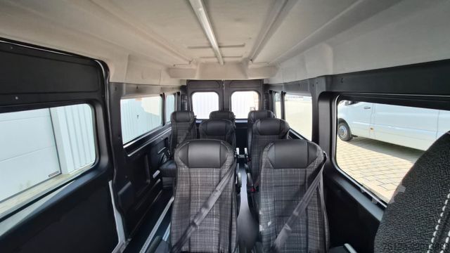 Minibus FIAT Fiat Ducato 9 Sitzer Systemboden Rolli Stock
