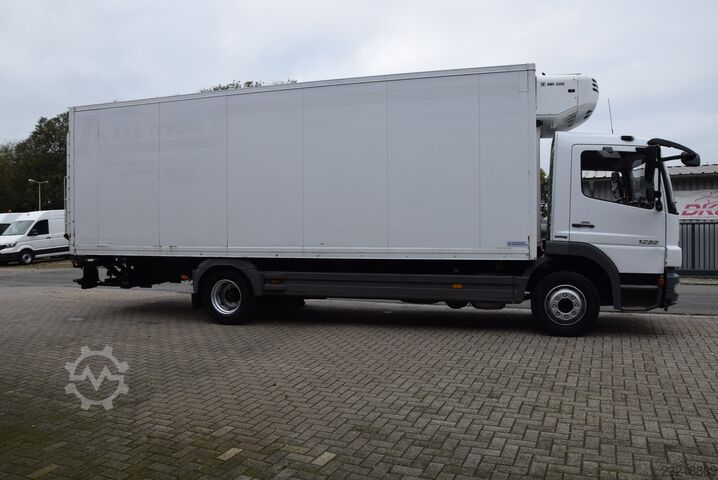 Kühlkoffer-LKW Mercedes-Benz Atego II  1222Kühlkoffer Thermo King MD 200 LBW