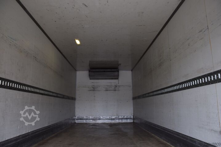 Kühlkoffer-LKW Mercedes-Benz Atego II  1222Kühlkoffer Thermo King MD 200 LBW