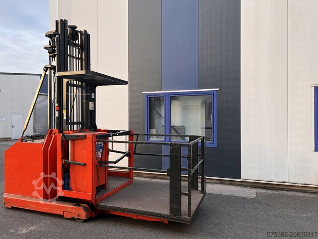 Schmalgangstapler Hochregalstapler Linde V10
