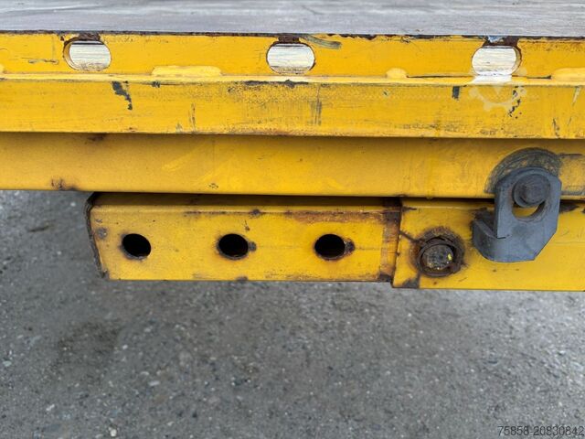 Wechselpritsche offen Krone BDF 7,45m Lochleiste Teleskopstützen