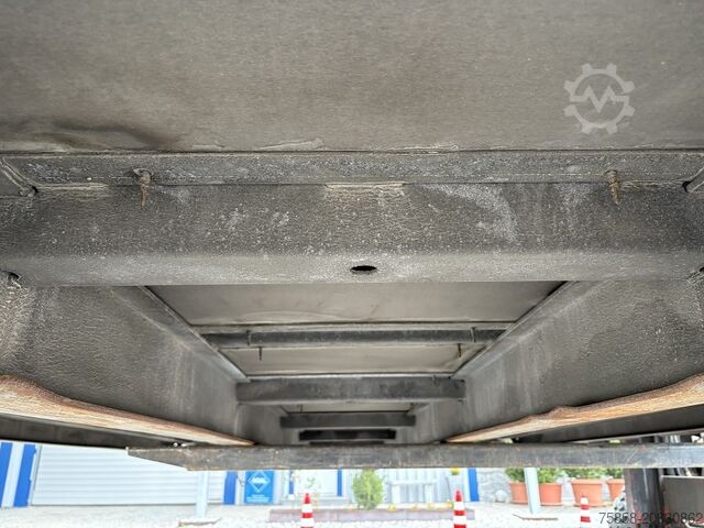 Wechselpritsche offen Wecon Verzinkte Plattform Zurringe+Lochleiste