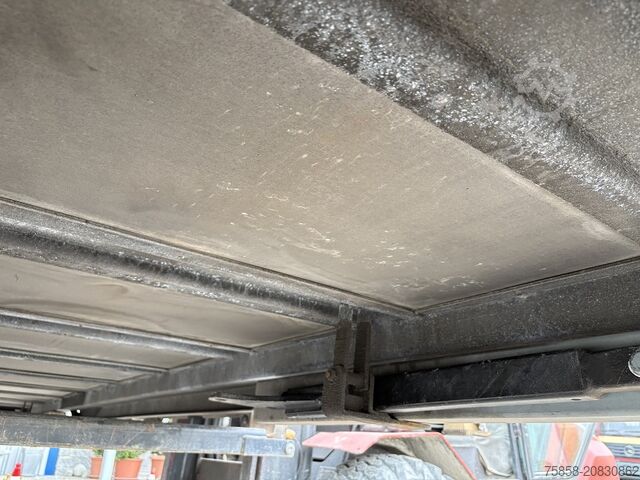 Wechselpritsche offen Wecon Verzinkte Plattform Zurringe+Lochleiste