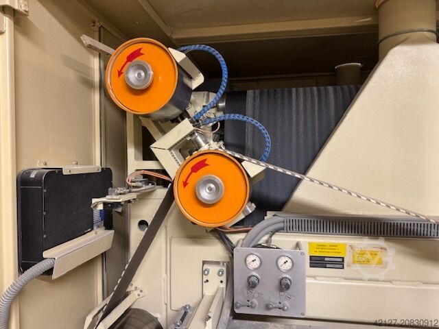 Breitbandschleifmaschine mit Lackschliff Heesemann KSM8 CSD 1300 + EA2