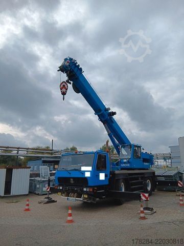 Truck mounted crane GROVE GMK 2035 Double Fly Jib 48 Meter  4*4