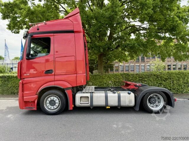 Volumen-SZM Mercedes-Benz Actros 5/1845/StreamSpace/Retarder/LowLiner Vol...