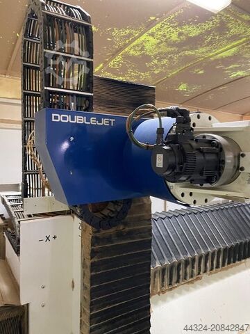 Bearbeitungszentrum mit 5+5 Achsen BACCI DOUBLE JET