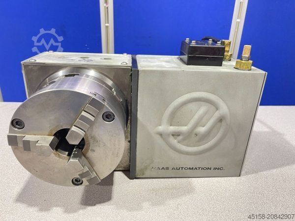 Vertikales Bearbeitungszentrum HAAS Super Mini MILL +4 Axis