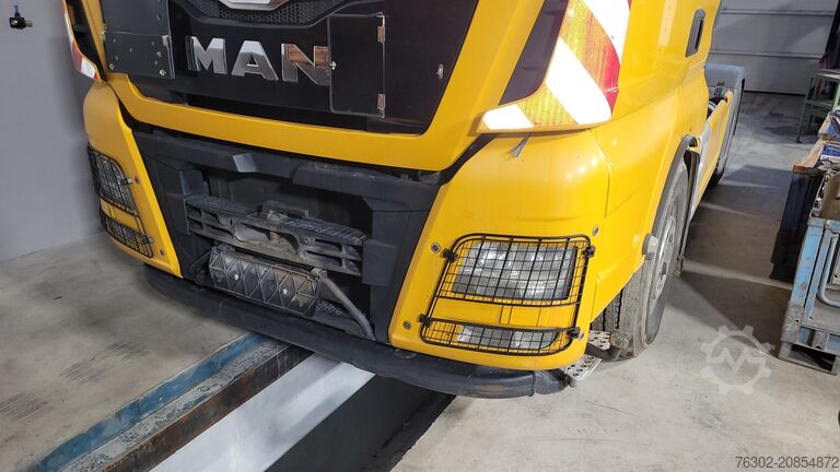 Standard SZM MAN 18.500 TGX 4x4 Kipphydraulik Standklima