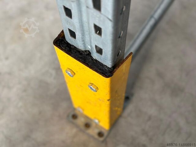 High-bay warehouse Post protection Impact protection Dexion Ständerschützer inkl. Polyethylen - Einsätzen