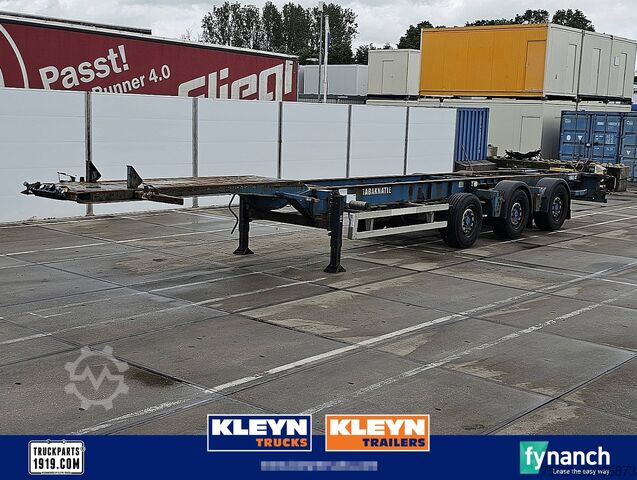 Container transportation RENDERS CHASSIS PORTMASTER