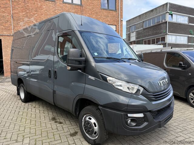 Compact van Iveco daily 35C180 3.0hpt 180pk L2H2