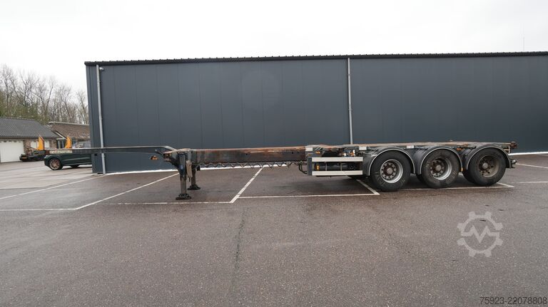 Container transportation D-tec Extendable container transport trailer