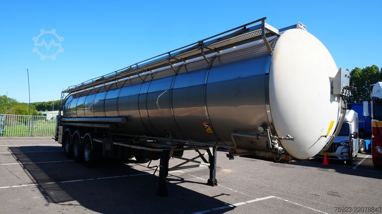 Food tanker Van Hool 3 axle food tank trailer 33.300ltr