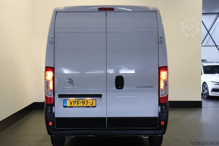 Delivery van Citroën Jumper 2.2 BlueHDi 120PK L2H2 EURO 6 - Airco - ...