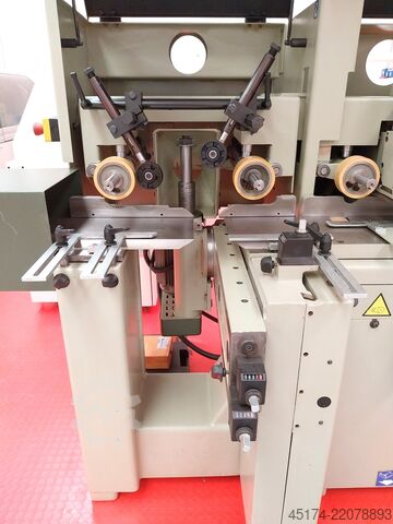 Moulder SCM COMPACT 23