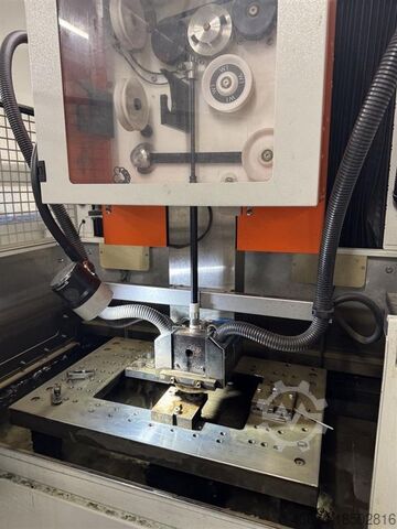 Drahterodiermaschinen / EDM Charmilles ROBOFIL 240 CC